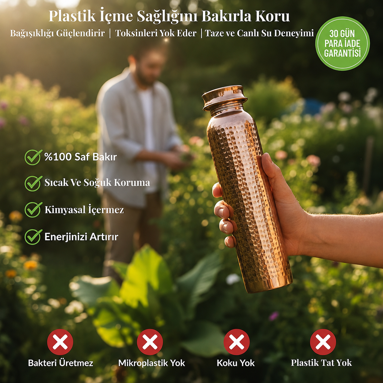 %100 saf bakır su şişesinin plastik kullanımına doğal alternatif sunduğunu anlatan premium reklam görseli